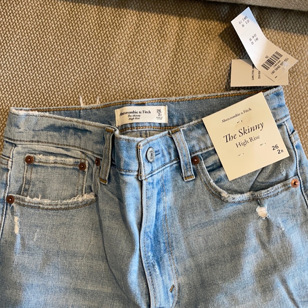 Abercrombie High Rise Skinny Jean